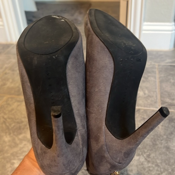 EUC Kelly & Katie gray booties size 7.5 - Picture 3 of 4